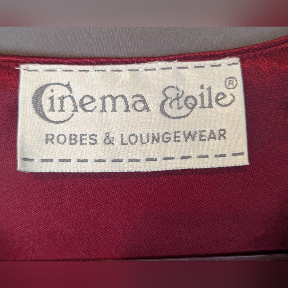 Cinema Etoile 1X Velour Embroidered Robe Red With Pockets & Zipper - Picture 12 of 15